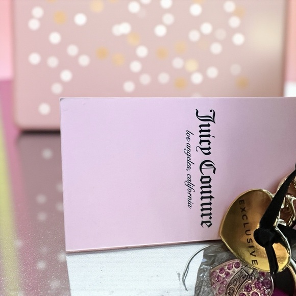 Juicy Couture Raspberry Tart Holding the Line Heart Crossbody Bag Pink - Picture 7 of 7